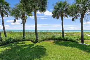 10173 Gulf Shore Dr, Naples, FL 34108 - Photo 3