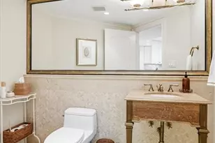 7515 Pelican Bay Blvd, Naples, FL 34108 - Photo 23