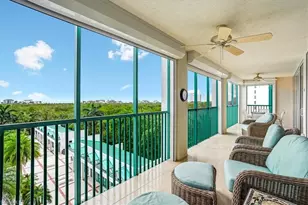 7515 Pelican Bay Blvd, Naples, FL 34108 - Photo 21