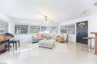 4584 San Antonio Ln, Bonita Springs, FL 34134 - Photo 3