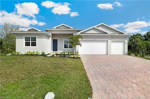 1216 NE 12th St, Cape Coral, FL 33909 - Photo 1