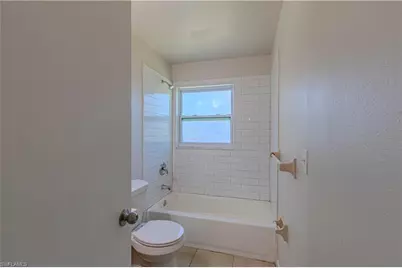 4009 SE 9th Ct, Cape Coral, FL 33904 - Photo 9