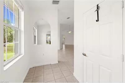 3059 Horizon Ln #1602, Naples, FL 34109 - Photo 13