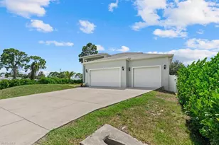 18432 Camellia Rd, Fort Myers, FL 33967 - Photo 29