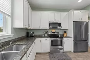 18432 Camellia Rd, Fort Myers, FL 33967 - Photo 7