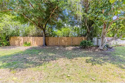 13114 Regent Cir, Fort Myers, FL 33966 - Photo 21
