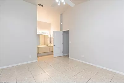 13114 Regent Cir, Fort Myers, FL 33966 - Photo 3