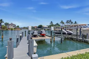 11030 Gulf Shore Dr, Naples, FL 34108 - Photo 13