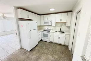 1781 Smugglers Cove, Naples, FL 34112 - Photo 3