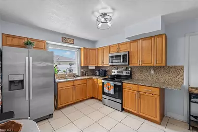2200 44th St SW, Naples, FL 34116 - Photo 7