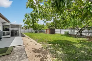 2200 44th St SW, Naples, FL 34116 - Photo 17
