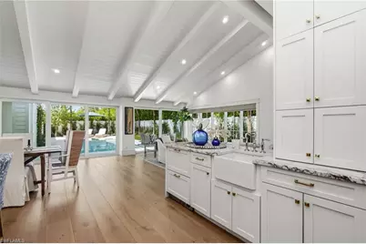 742 11th Ave S, Naples, FL 34102 - Photo 15