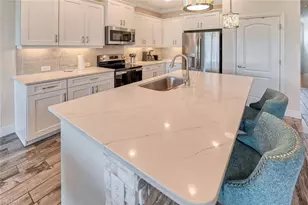 6960 Avalon Cir, Naples, FL 34112 - Photo 9