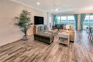 6960 Avalon Cir, Naples, FL 34112 - Photo 5