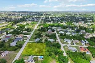 11236 Gulfstream Blvd, Port Charlotte, FL 33981 - Photo 7
