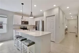 15489 Wildflower Cir, Naples, FL 34119 - Photo 25