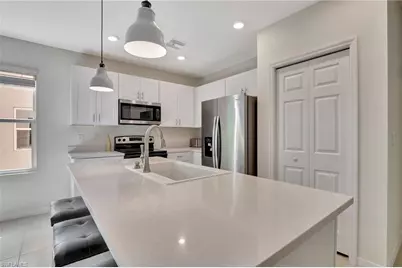 15489 Wildflower Cir, Naples, FL 34119 - Photo 13