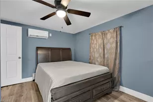 423 SE 24th Ave, Cape Coral, FL 33990 - Photo 7
