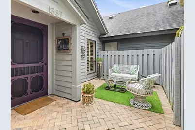 1337 Solana Rd, Naples, FL 34103 - Photo 3