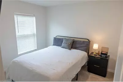 813 Franklin Ct, Immokalee, FL 34142 - Photo 5