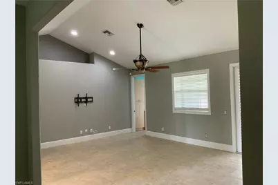 2715 SW 2nd Pl, Cape Coral, FL 33914 - Photo 25