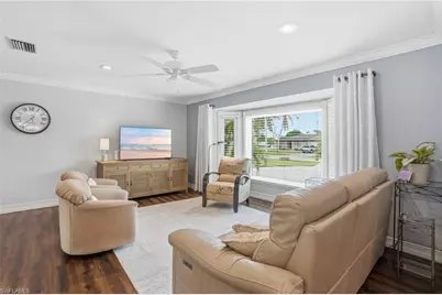 2233 SW 12th Pl, Cape Coral, FL 33991 - Photo 9