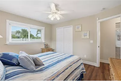 2233 SW 12th Pl, Cape Coral, FL 33991 - Photo 29