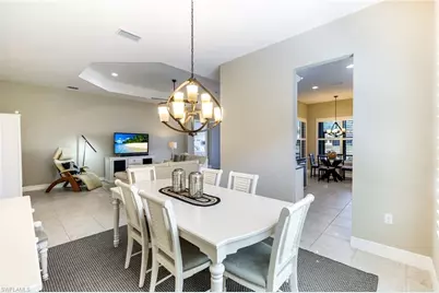 3224 Pacific Dr, Naples, FL 34119 - Photo 15