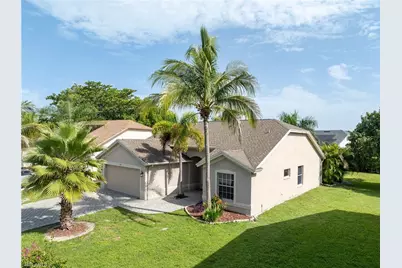 6721 Sloane Pl, Naples, FL 34104 - Photo 3