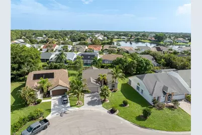 6721 Sloane Pl, Naples, FL 34104 - Photo 19