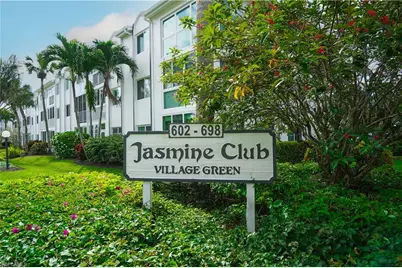 638 Broad Ave S #J638, Naples, FL 34102 - Photo 3