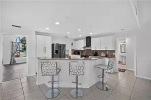 14926 Mahoe Ct, Fort Myers, FL 33908 - Photo 9