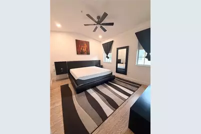 3298 Megan Ln #2, Naples, FL 34109 - Photo 3