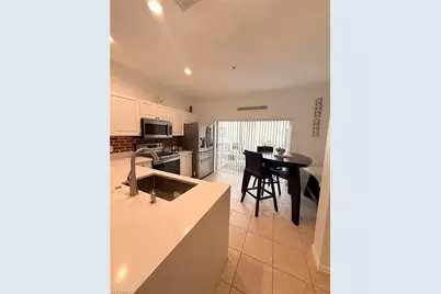 3298 Megan Ln #2, Naples, FL 34109 - Photo 5
