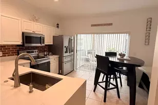 3298 Megan Ln, Naples, FL 34109 - Photo 5
