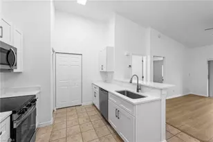 27123 Matheson Ave, Bonita Springs, FL 34135 - Photo 7