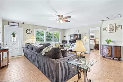 20 Maui Cir #20, Naples, FL 34112 - Photo 5