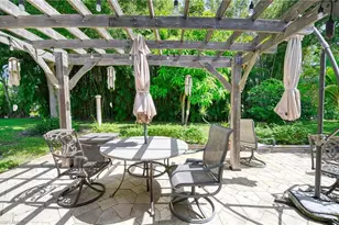 20 Maui Cir, Naples, FL 34112 - Photo 25