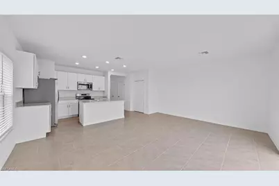 17525 Paradiso Way, North Fort Myers, FL 33917 - Photo 11