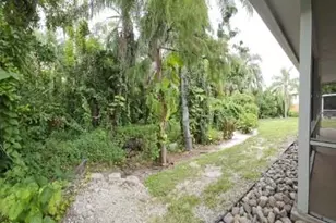 9209 Seville Rd, Fort Myers, FL 33967 - Photo 13