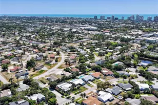 1268 Lake Shore Dr, Naples, FL 34103 - Photo 15