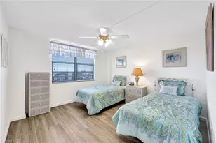 320 Seaview Ct, Marco Island, FL 34145 - Photo 9