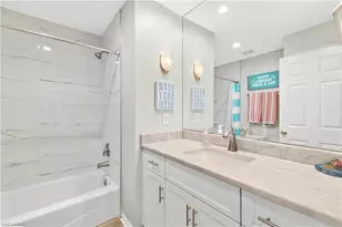 9101 Vanderbilt Dr, Naples, FL 34108 - Photo 17