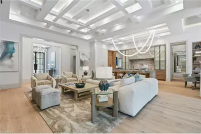 636 Fountainhead Ln, Naples, FL 34103 - Photo 7
