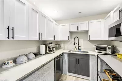 336 Oak Ave, Naples, FL 34108 - Photo 25