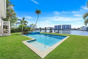 336 Oak Ave, Naples, FL 34108 - Photo 33