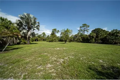 361 22nd St SE, Naples, FL 34117 - Photo 7