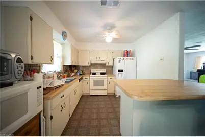 361 22nd St SE, Naples, FL 34117 - Photo 11
