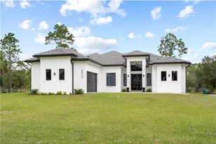 2313 6th Ave SE, Naples, FL 34117 - Photo 3