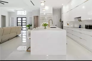 2313 6th Ave SE, Naples, FL 34117 - Photo 21
